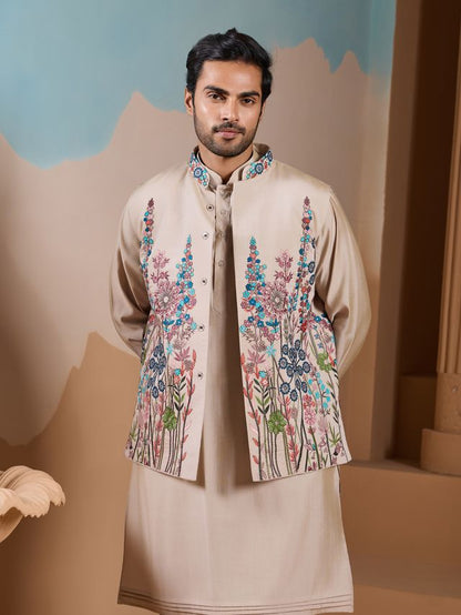 Exclusive Silk Men’s Kurta For Indian Wedding And Festive Celebrations.