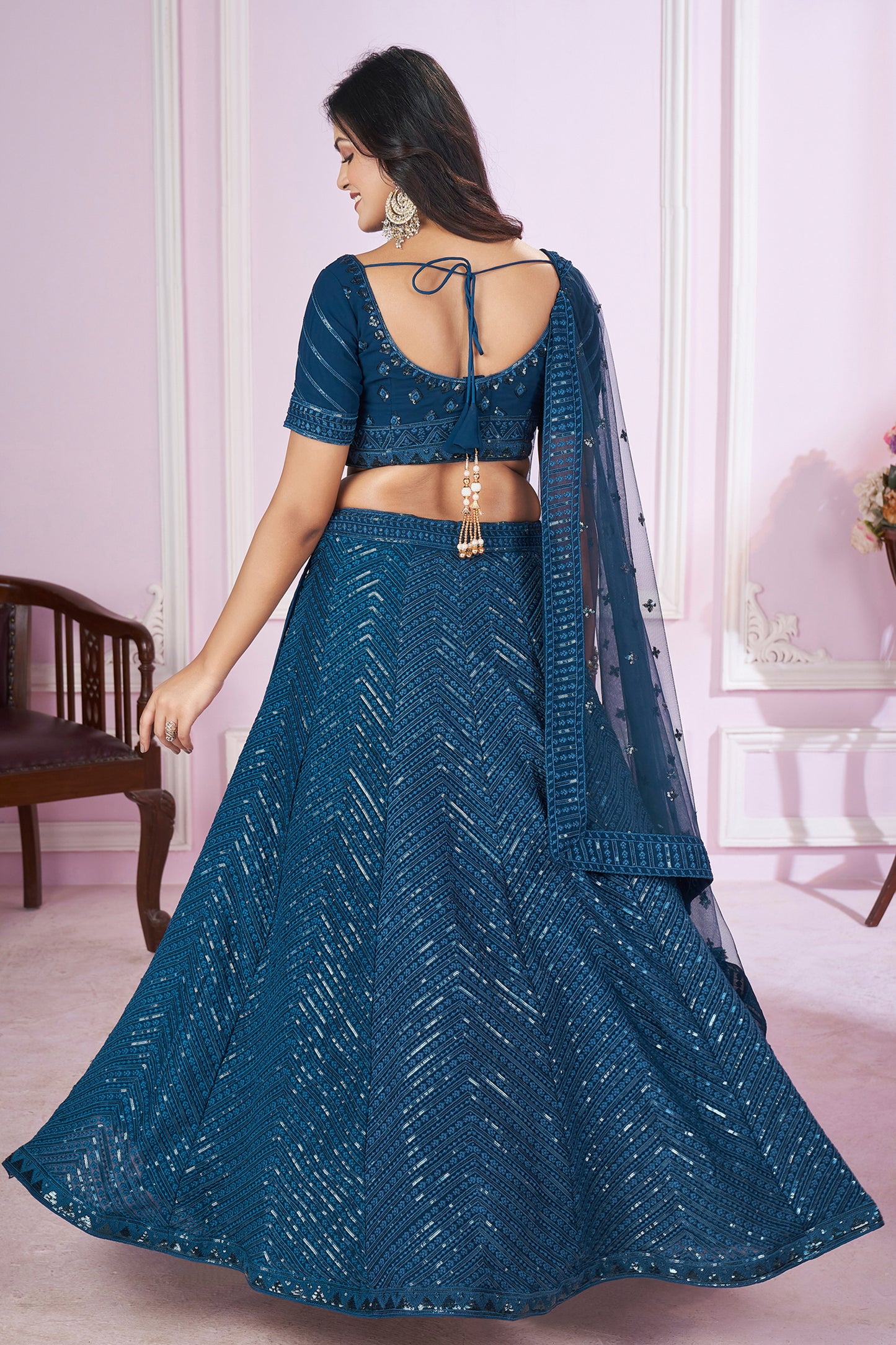 Crafted for queens—bridal lehengas that radiate opulence and charm.
