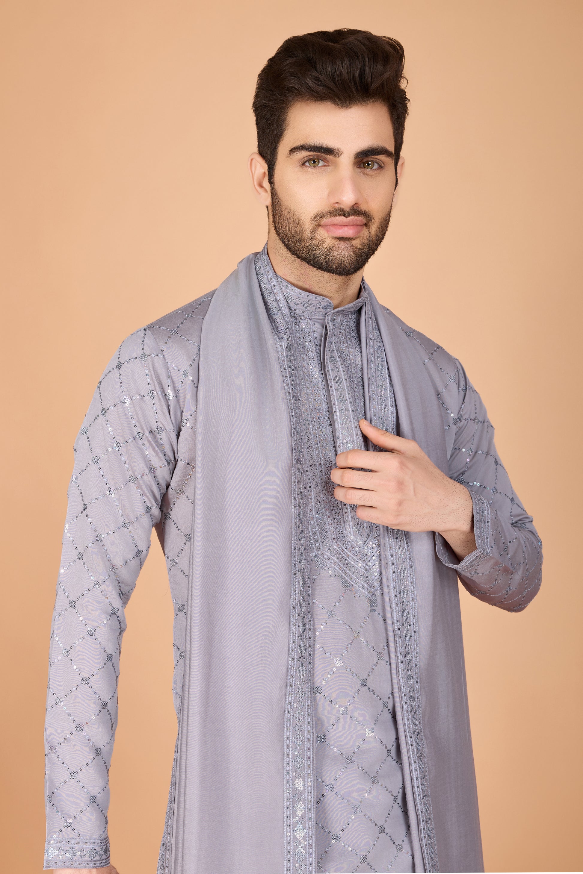 Kurta kurta pajama lavender color studio image
