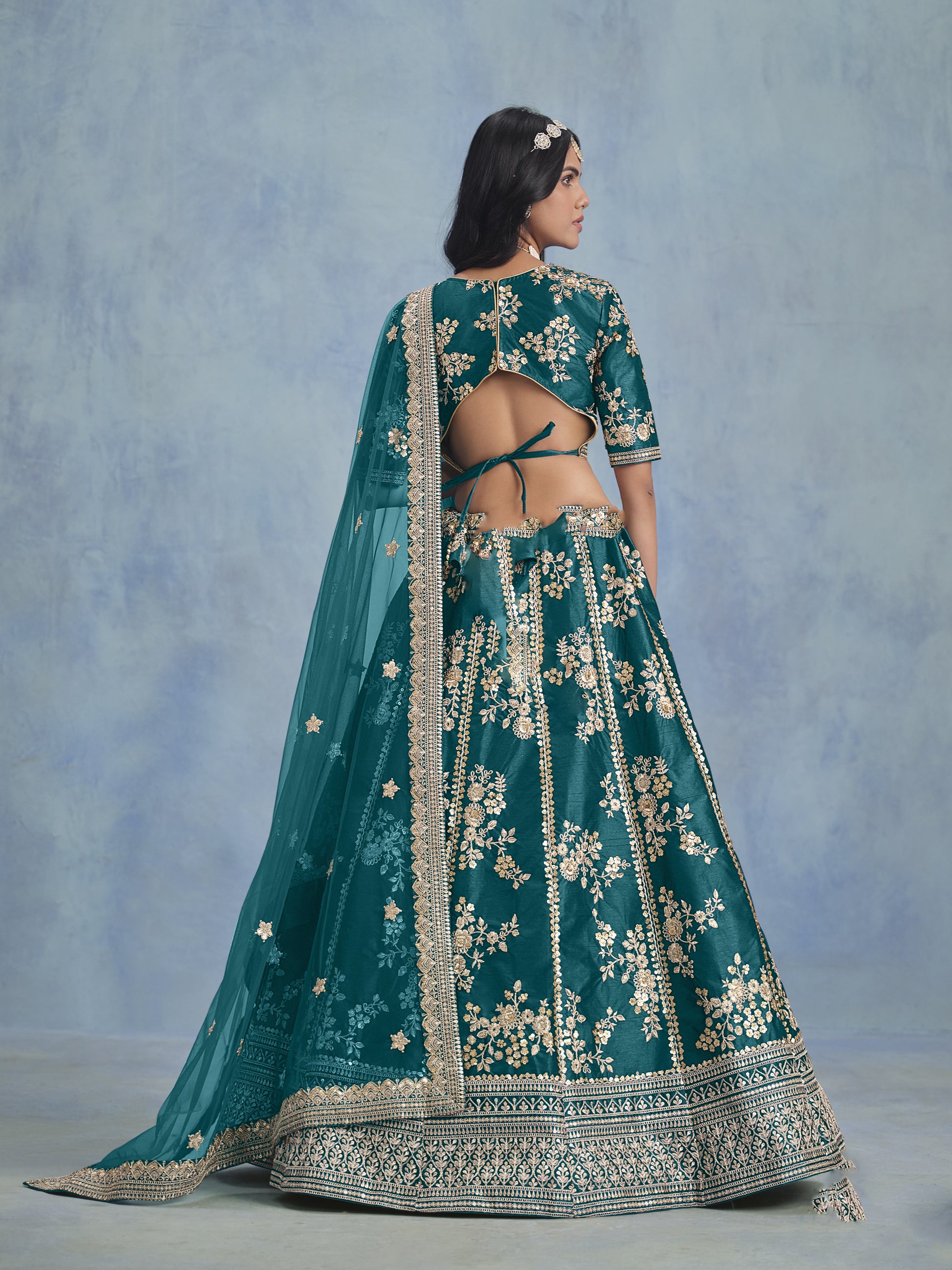 Blue Plazzo for Navratri – Cool and classy, great for dancing through the night.
