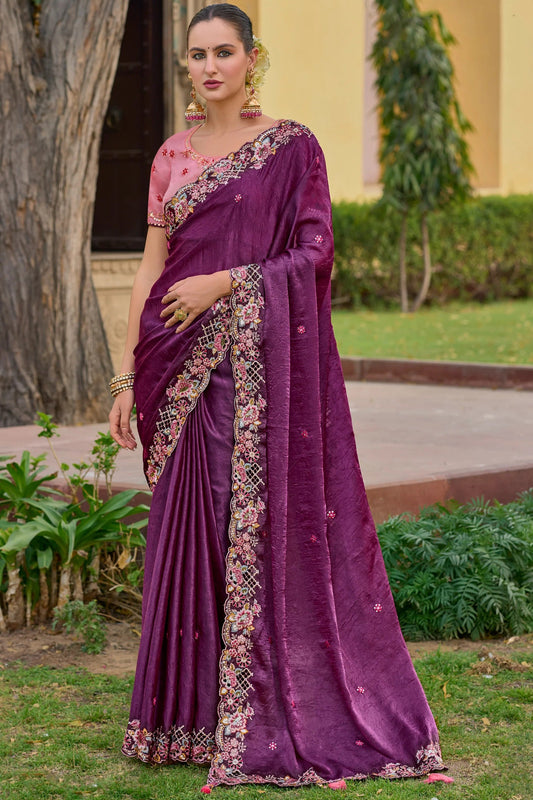Saree – Effortless ethnic charm, ready to wear.
